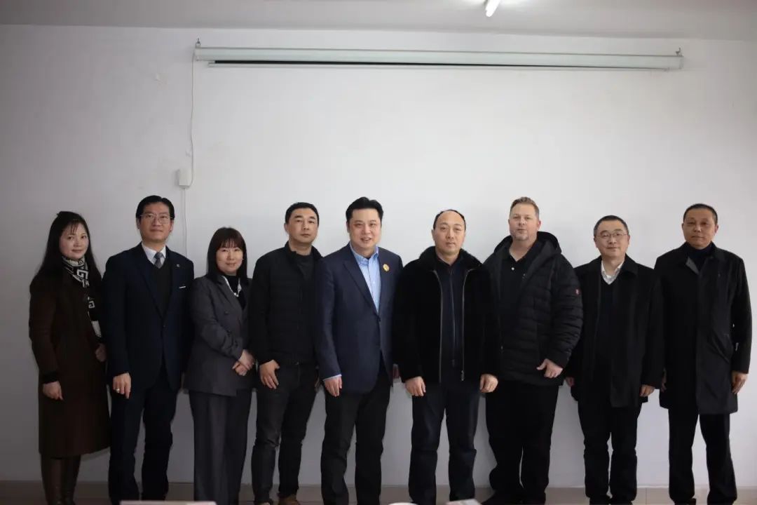 世界金融控股集团2024年度首个赴美IPO项目成功启动!资本强势助力奥斯康新能源踏向美国资本市场新征程(图10) 世界金融控股集团2024年度首个赴美IPO项目成功启动!资本强势助力奥斯康新能源踏向美国资本市场新征程(图10)