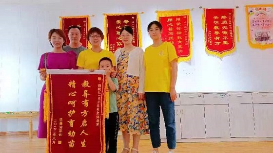 从一托育吸金秭方资本五百万天使轮投资签约(图5)